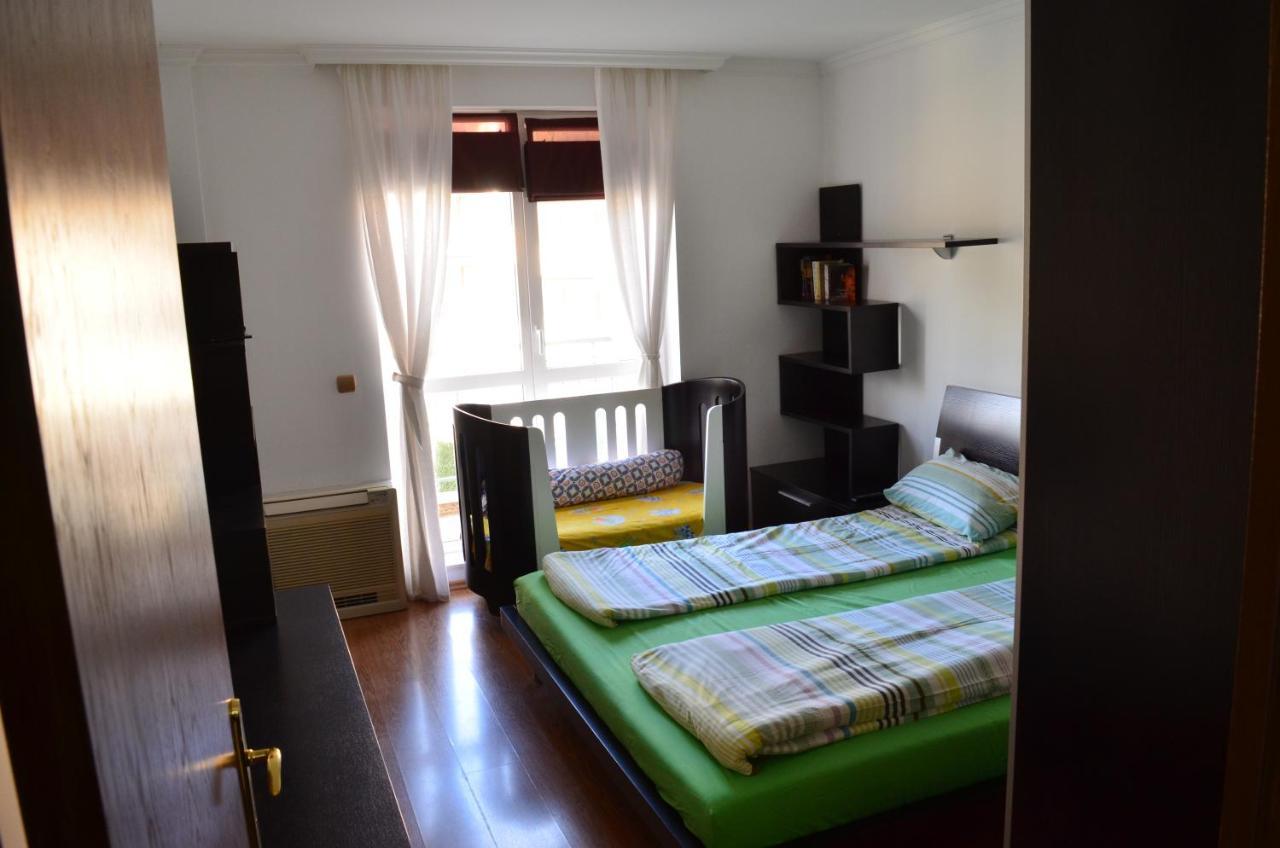 Apartment 3 In Complex Splendid 산콘스탄틴앤헬레나 외부 사진